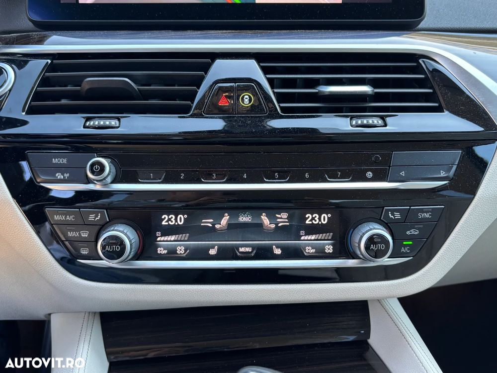 BMW Seria 5 530e xDrive AT PHEV - 14