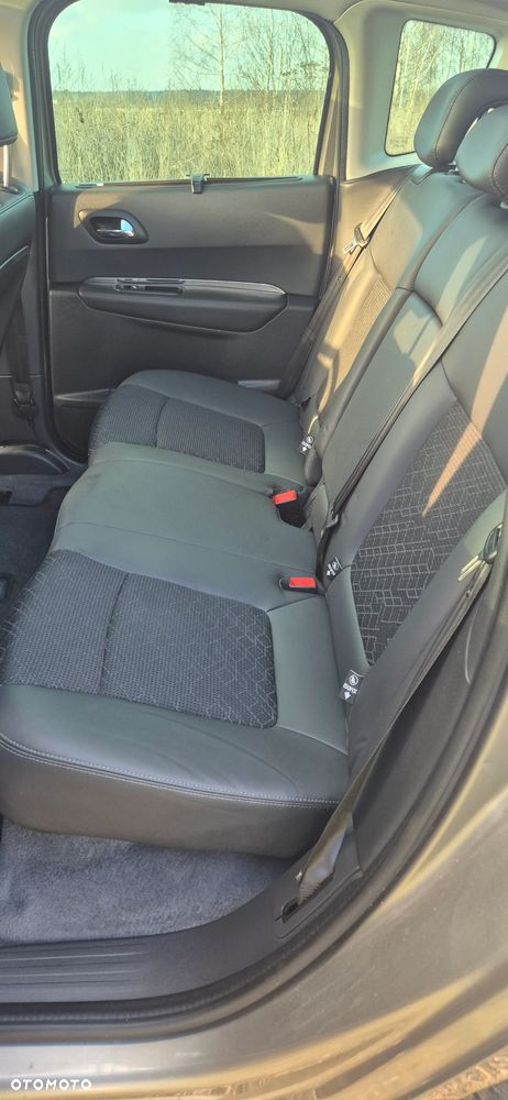 Peugeot 3008 PureTech 130 Stop & Start GPF Allure Business-Paket - 39