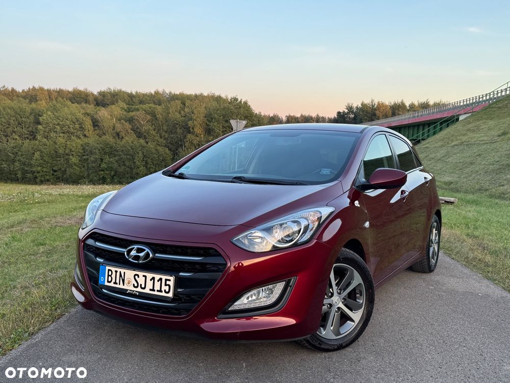 Hyundai i30 blue 1.4 YES Gold - 11