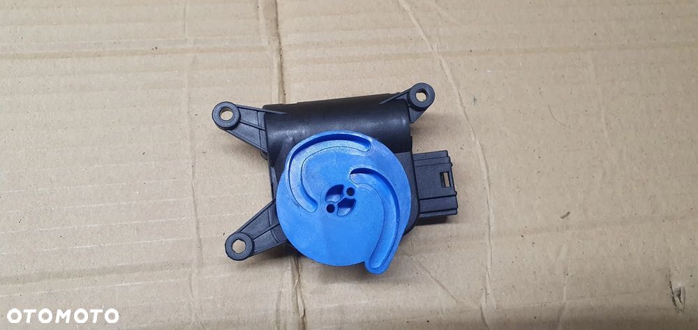 Silniczek klap nagrzewnicy Audi A4 B6 8E1820511E 0132801304 - 2