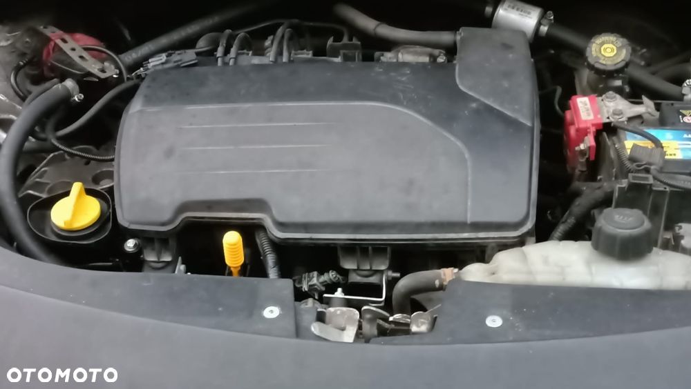 Renault Clio 1.2 16V 75 Collection - 20