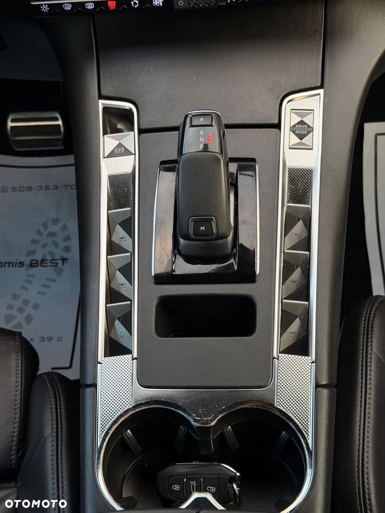 DS Automobiles DS 7 Crossback 2.0 BlueHDi Performance Line + - 14