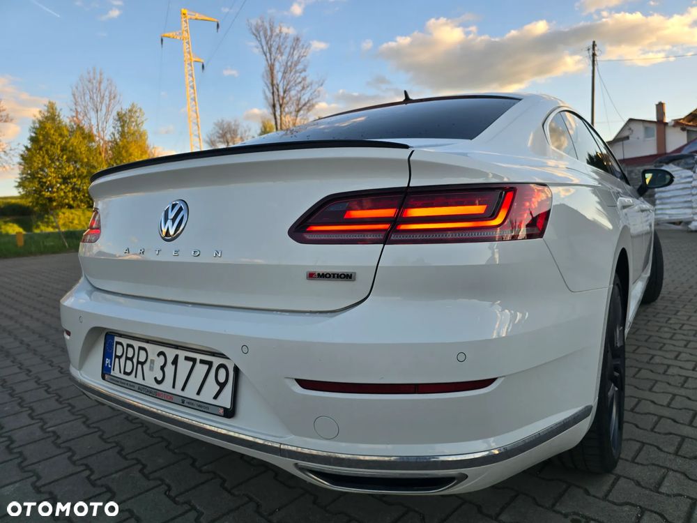 Volkswagen Arteon 2.0 TDI Bi-Turbo SCR 4Mot R-Line DSG - 13