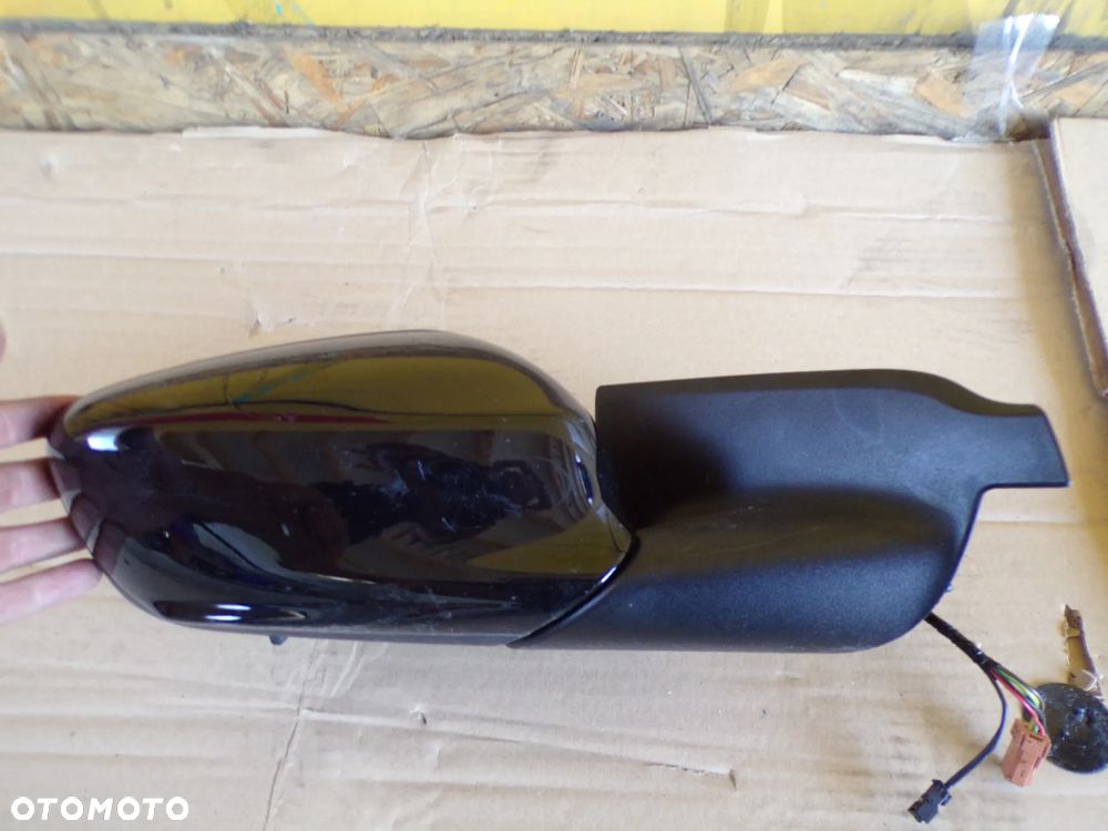 LUSTERKO LEWE 5 PIN PRAWE 7 PIN CITROEN C4 CACTUS - 6