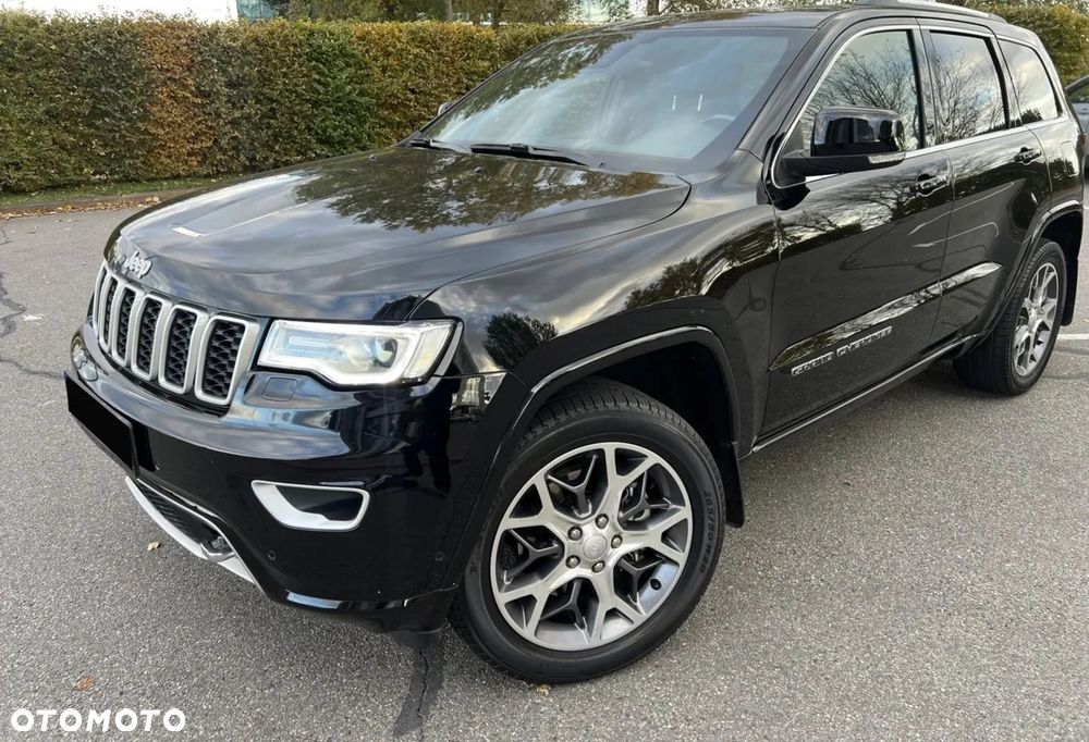 Jeep Grand Cherokee - 1