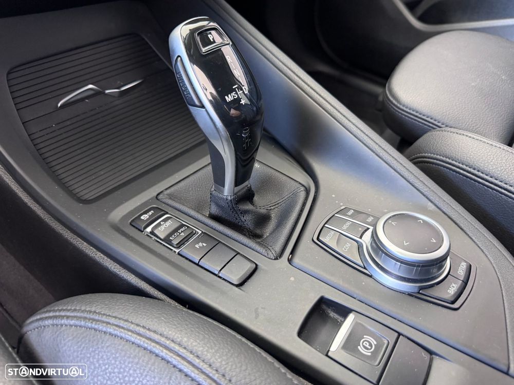 BMW X1 16 d sDrive Line Sport Auto - 16