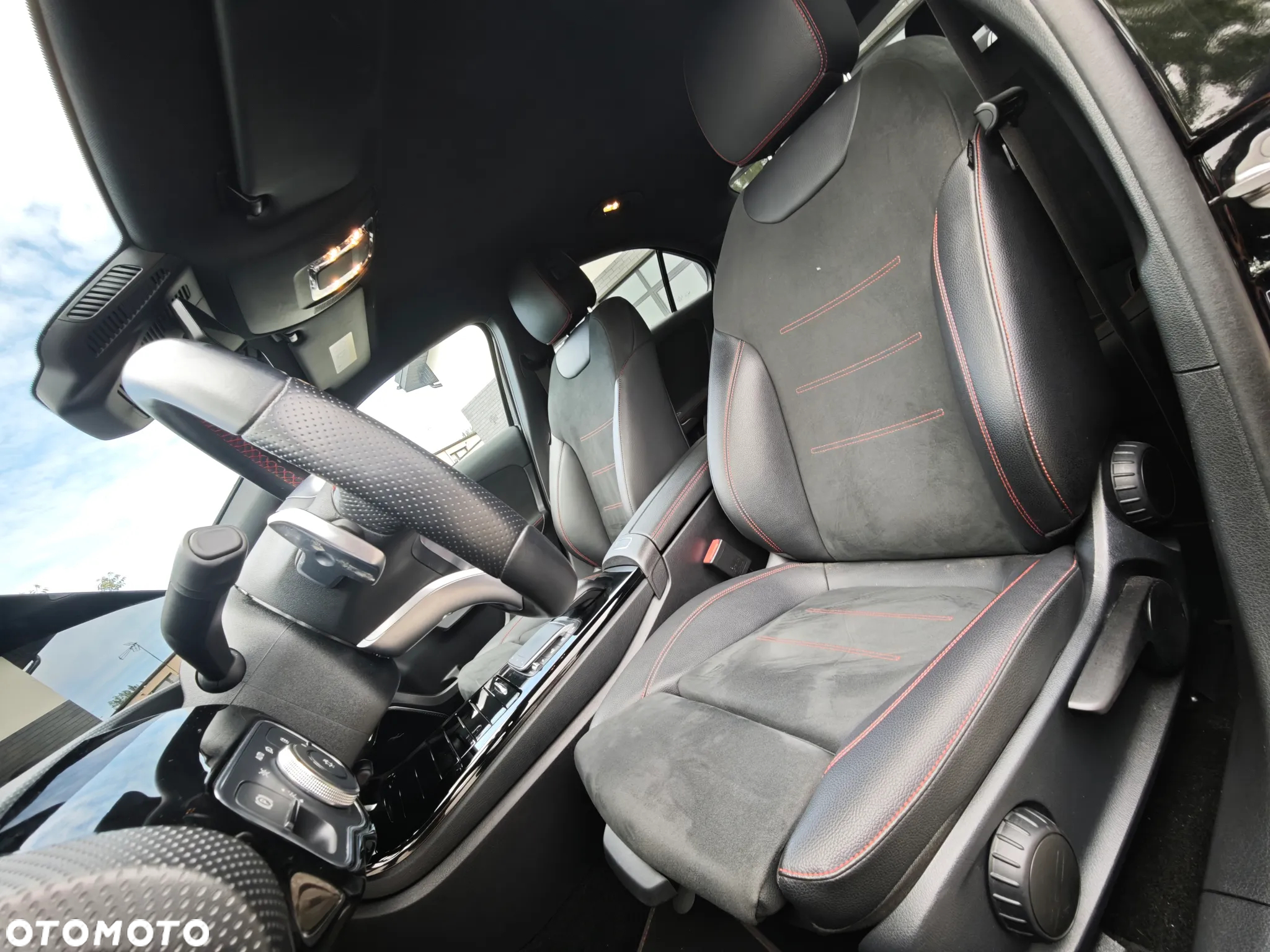 Mercedes-Benz Klasa A 250 7G-DCT AMG Line - 16