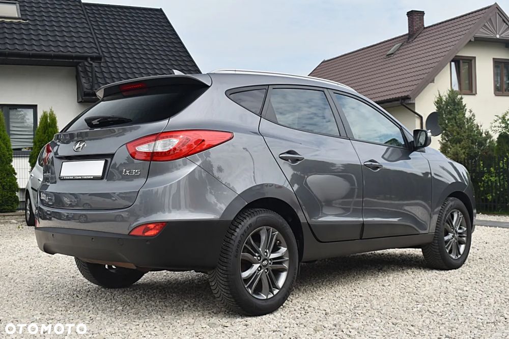 Hyundai ix35 1.6 2WD Fifa World Cup Edition - 8