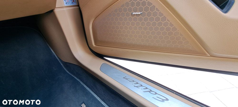 Porsche Panamera 4 Edition - 11