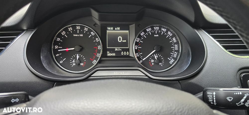 Skoda Octavia 2.0 TDI Ambition - 9