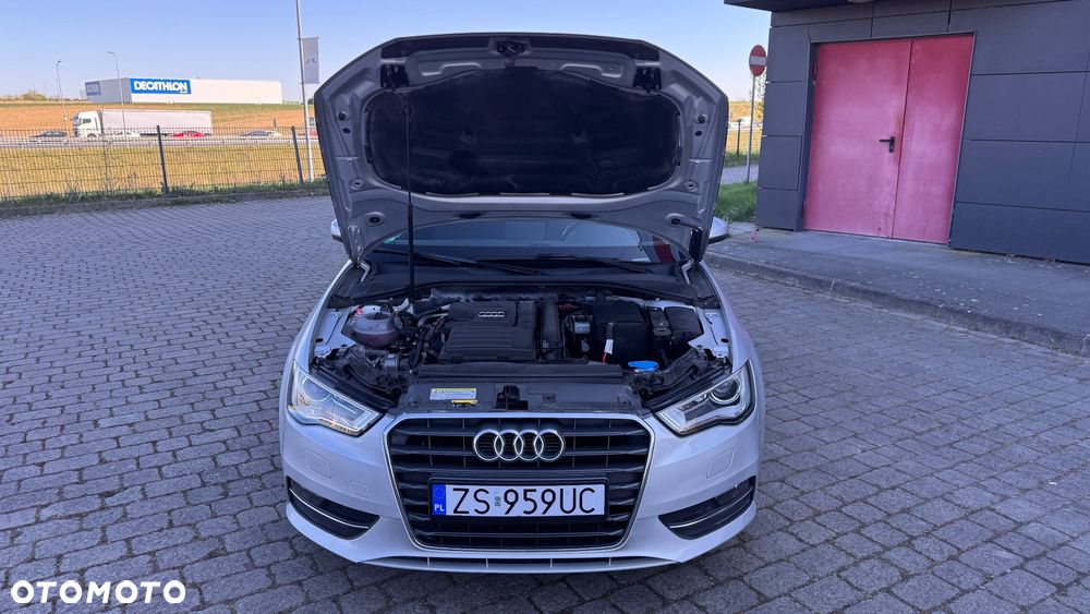 Audi A3 3-drzwiowe 1.4 TFSI Attraction - 12