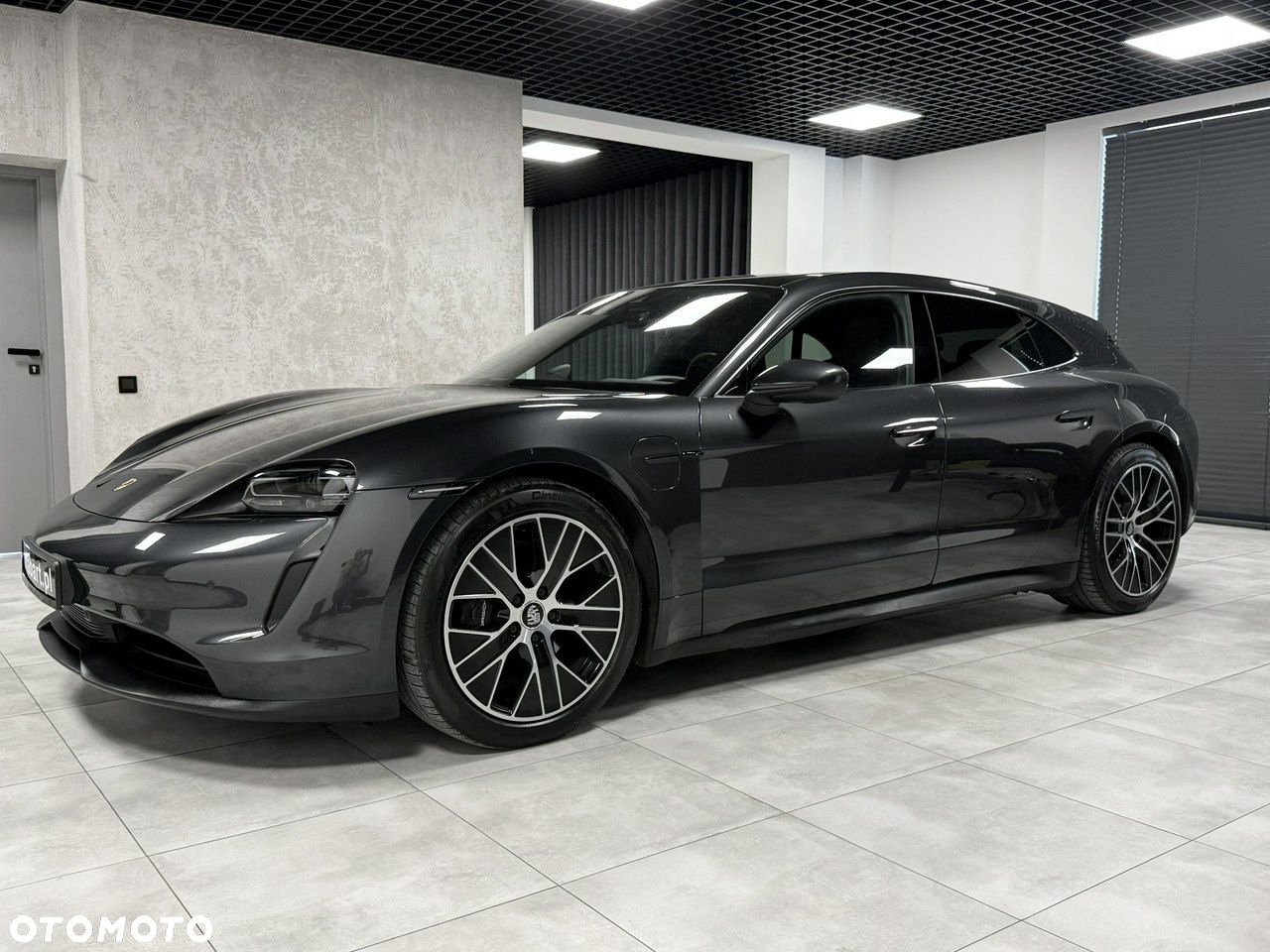 Porsche Taycan Sport Turismo Performance Plus - 3