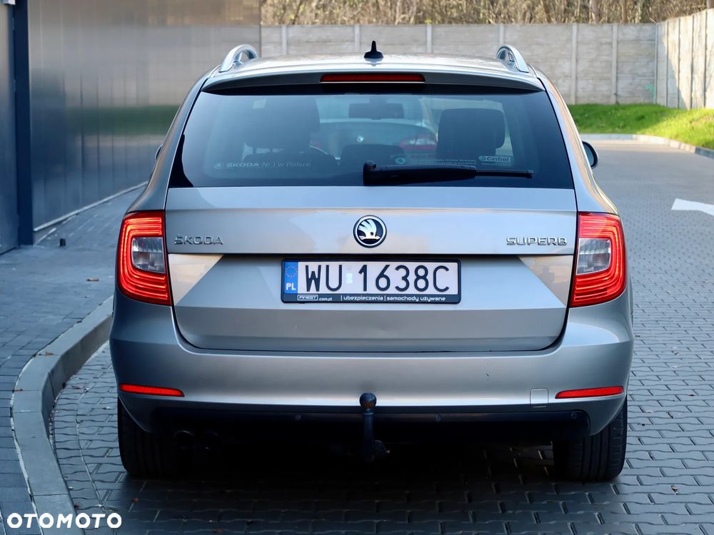 Skoda Superb 2.0 TDI 4x4 Ambition DSG - 11