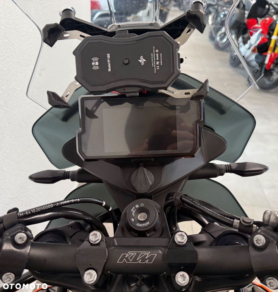 KTM Adventure - 8