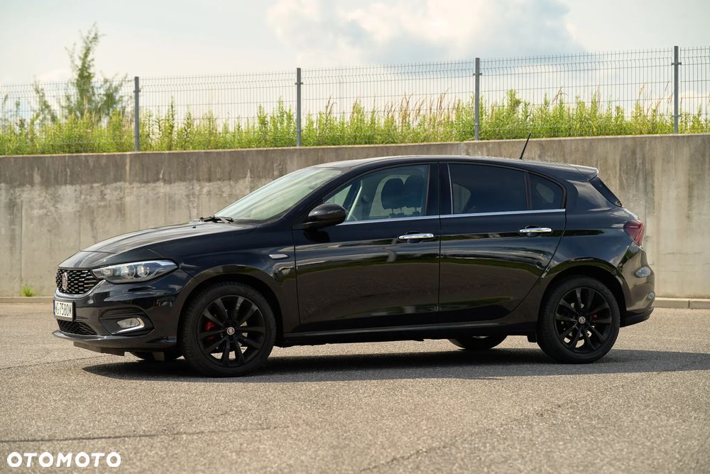 Fiat Tipo 1.6 MultiJet 16v Lounge DDCT - 4