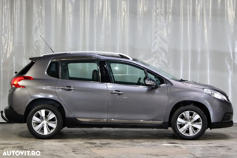 Peugeot 2008 e-HDi FAP 92 ETG6 STOP & START Allure - 39