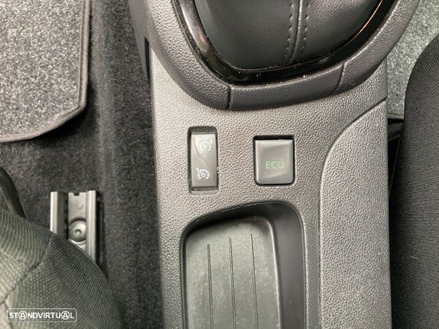 Renault Clio Sport Tourer TCe 90 Limited - 25