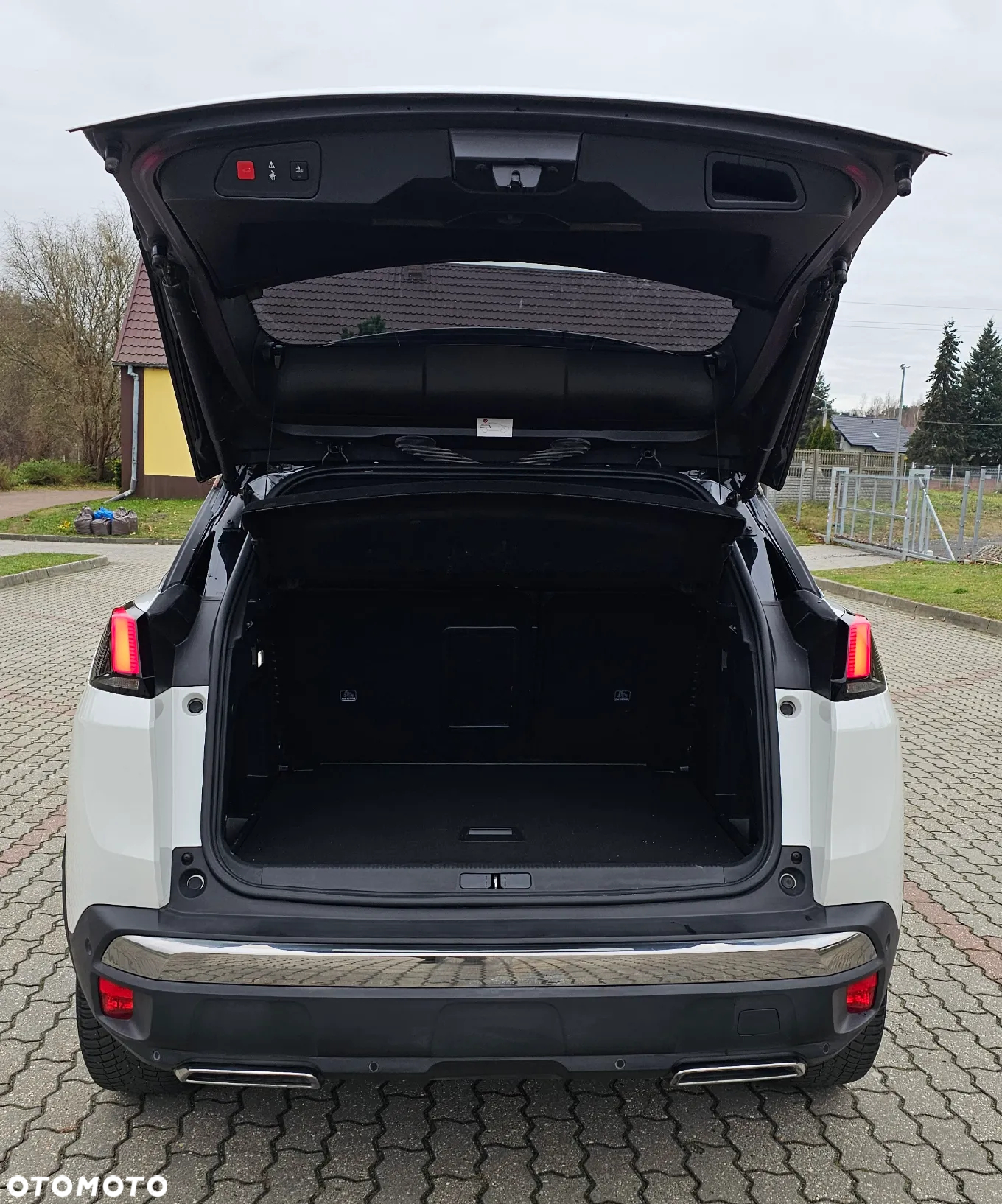 Peugeot 3008 BlueHDi 180 Stop & Start EAT8 GT - 10