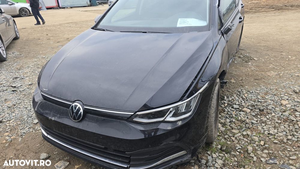 Volkswagen Golf 1.0 TSI OPF Active - 1
