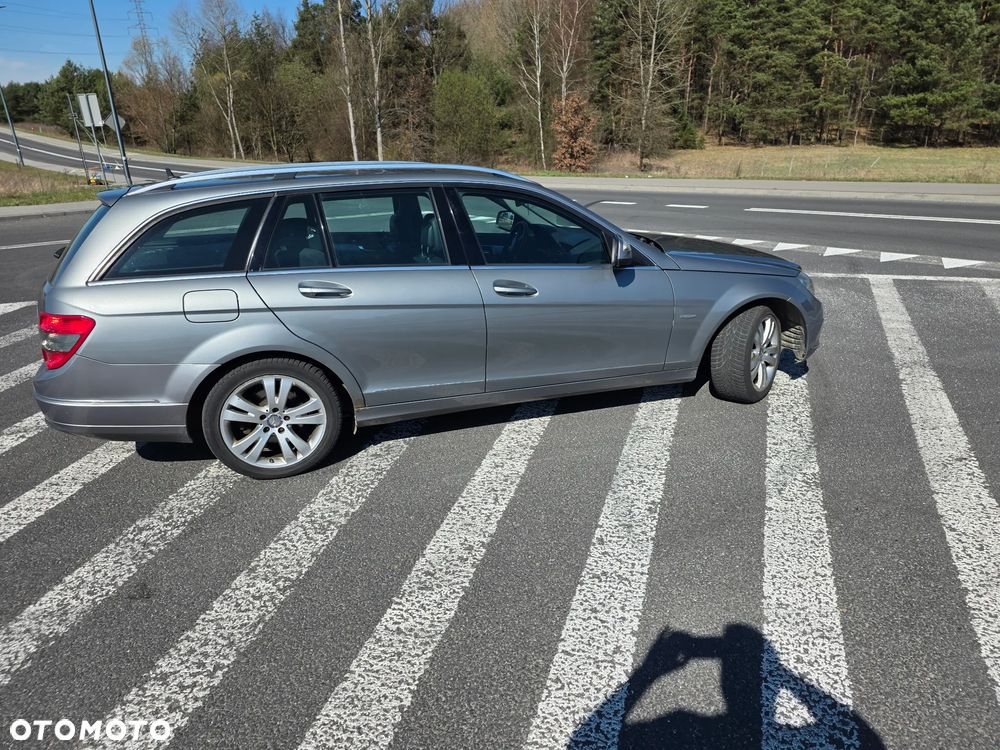 Mercedes-Benz Klasa C ver-220-cdi-avantgarde - 7
