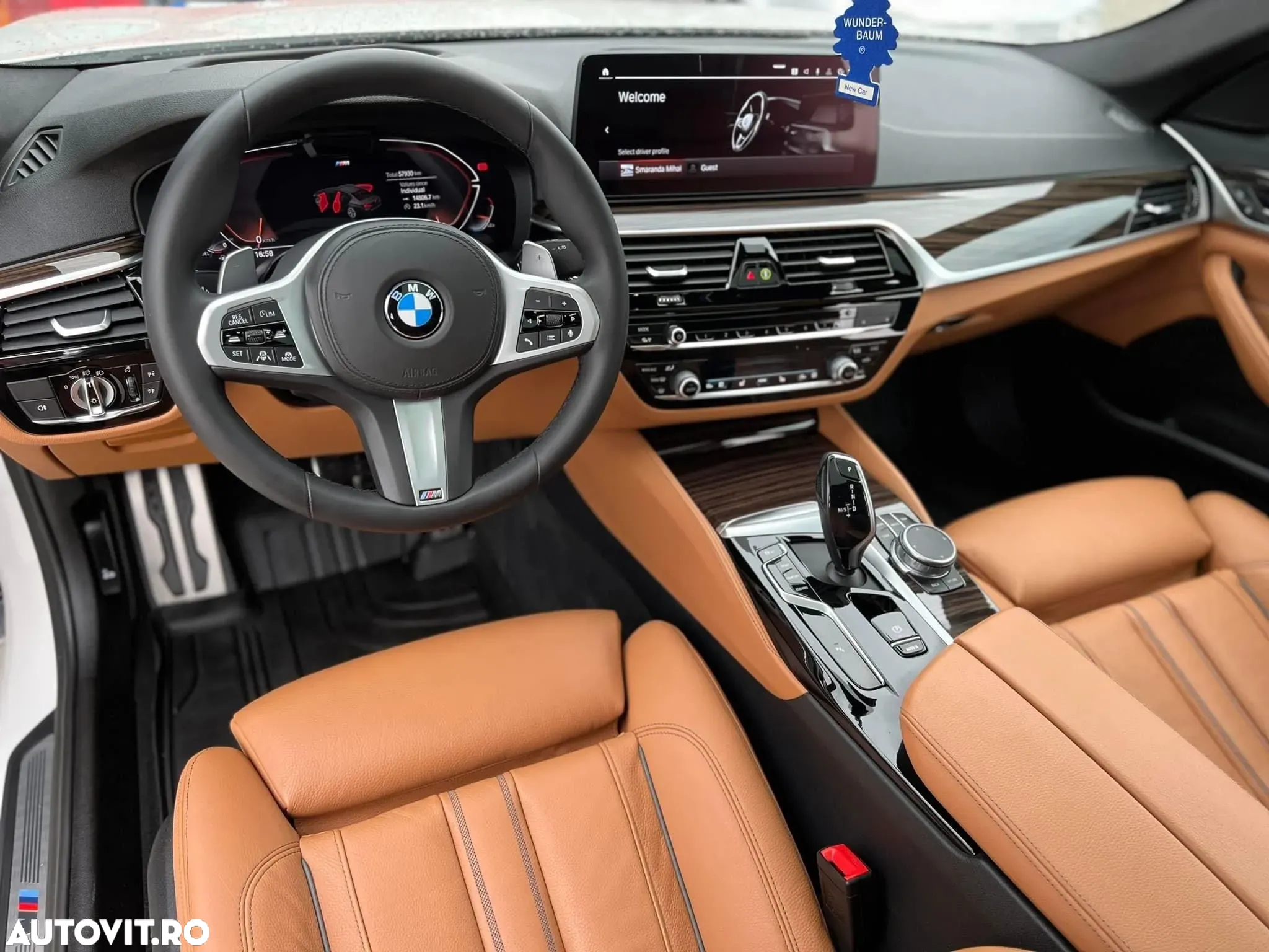 BMW Seria 5 530d xDrive AT MHEV - 9