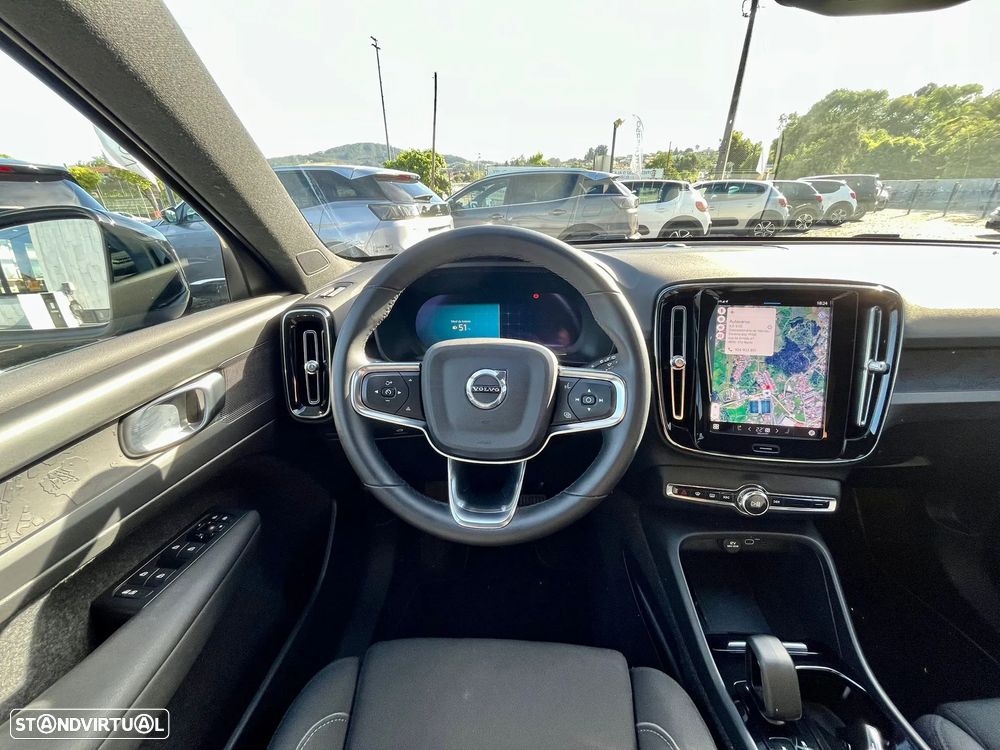 Volvo XC 40 Recharge 69 kWh Single Motor RWD Essential - 17