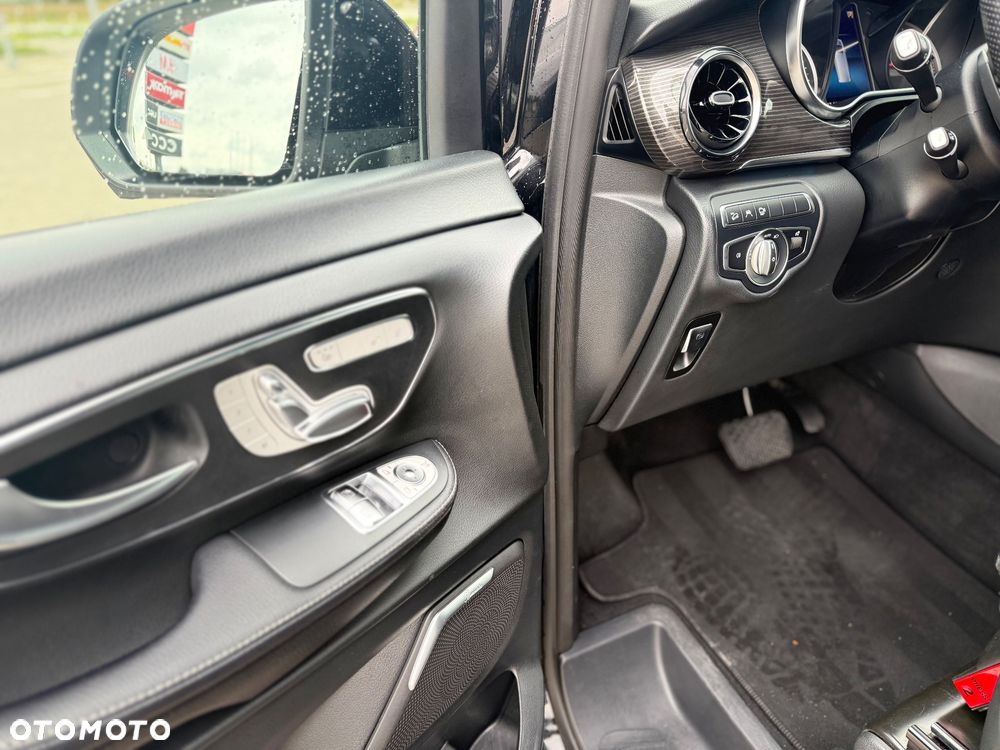 Mercedes-Benz Klasa V 300 d 4-Matic Avantgarde 9G-Tronic (ekstra d³) - 17