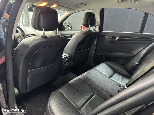 Mercedes-Benz C 220 CDI Avantgarde BlueEfficiency Aut. - 16