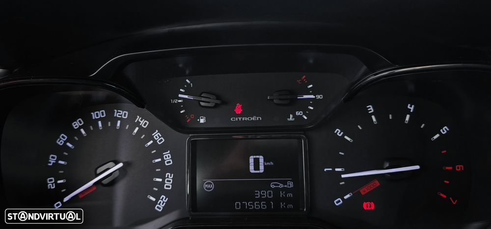 Citroën C3 1.2 PureTech Shine - 8