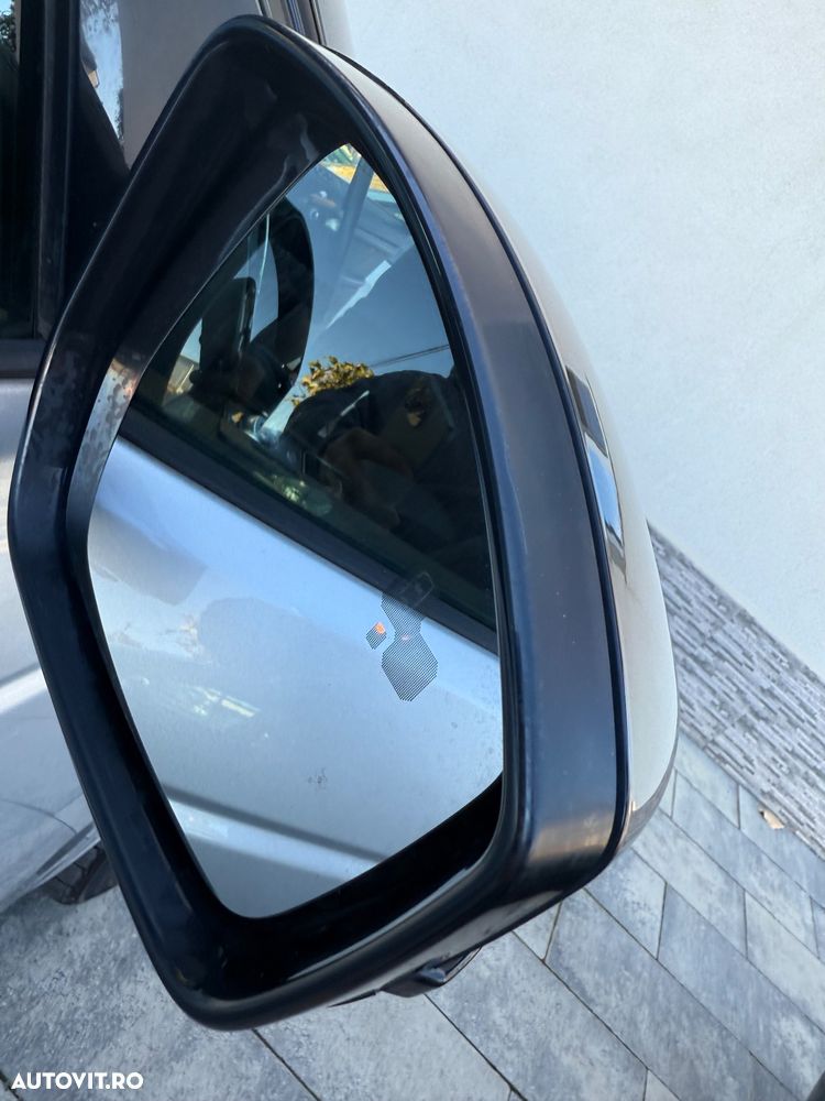 Land Rover Discovery Sport 2.0 l SD4 SE Aut. - 15