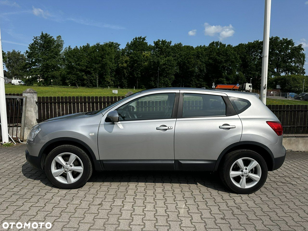 Nissan Qashqai 2.0 4 x 4 tekna - 5