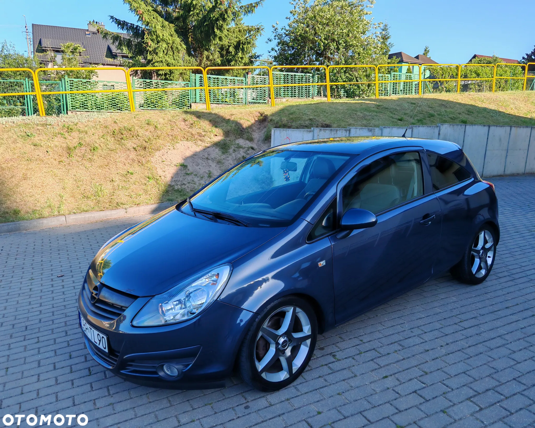 Opel Corsa - 3