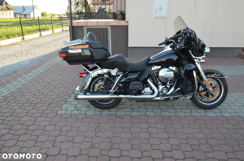 Harley-Davidson FLH Electra Glide - 22