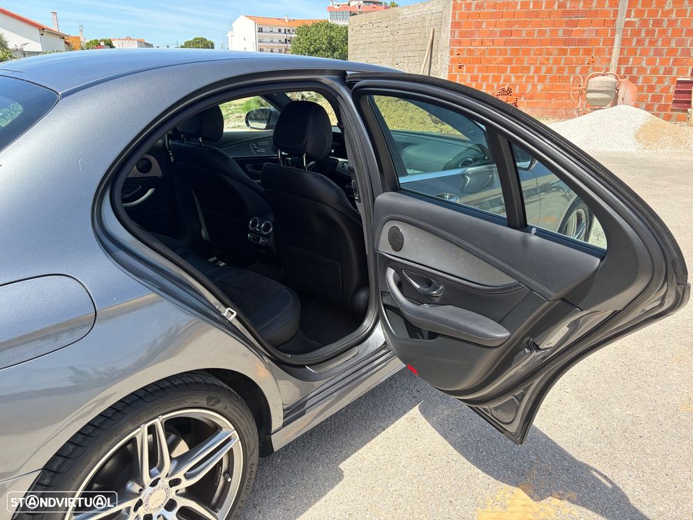 Mercedes-Benz E 220 d AMG Line - 22