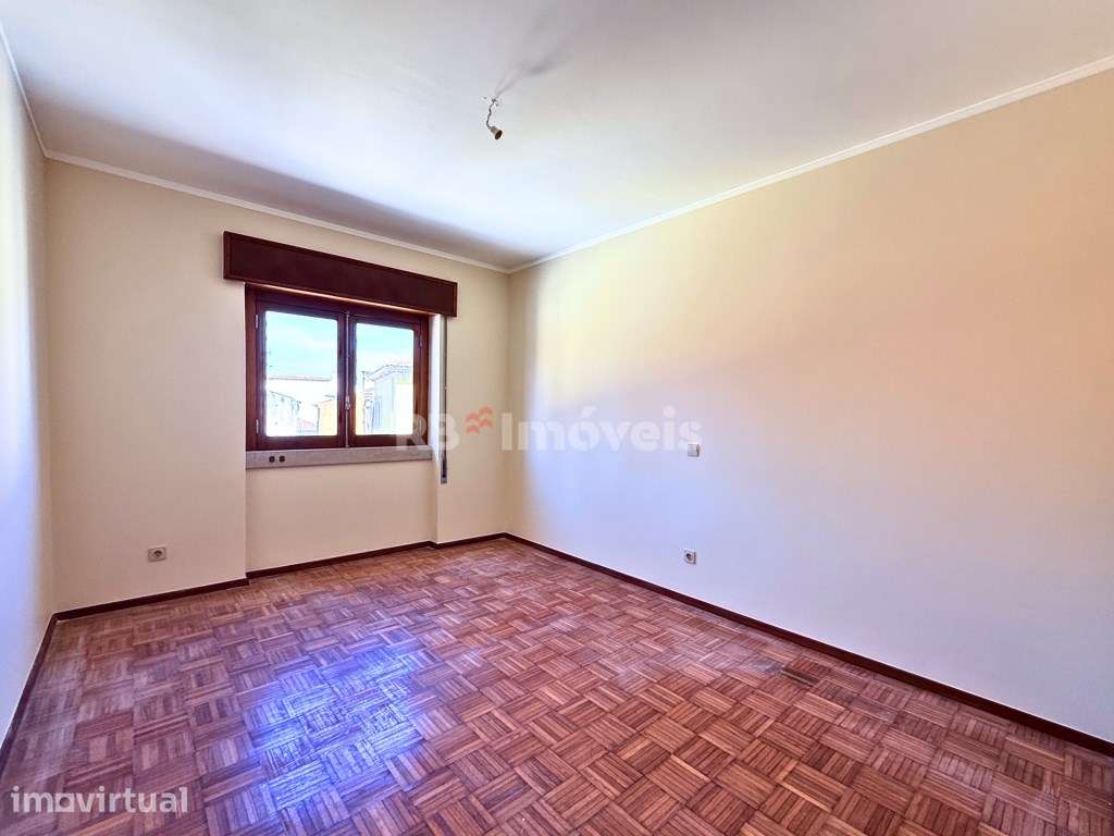 Apartamento T3 c/ Localização Excelente - Tomar - Grande imagem: 5/26
