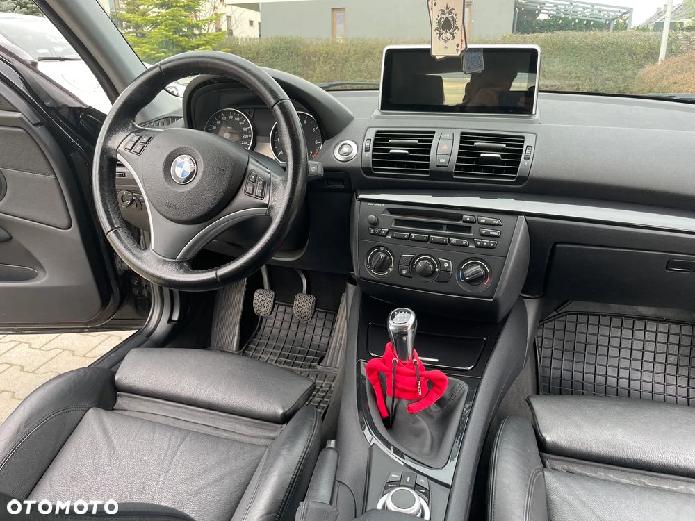 BMW Seria 1 - 21