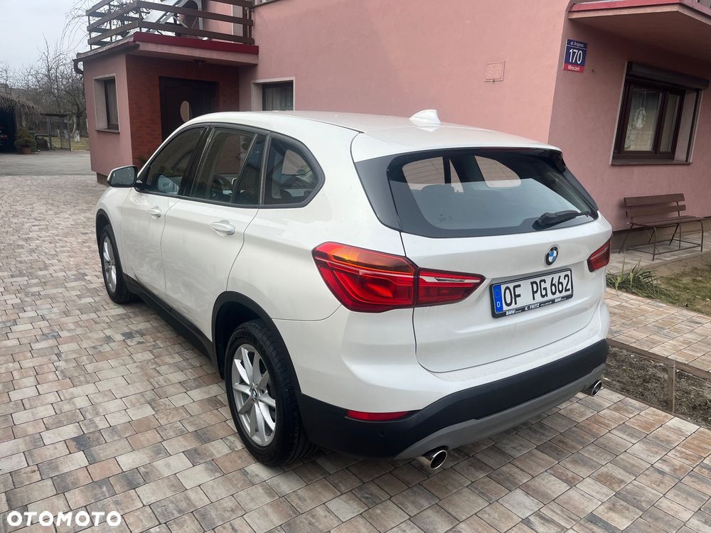 BMW X1 - 11