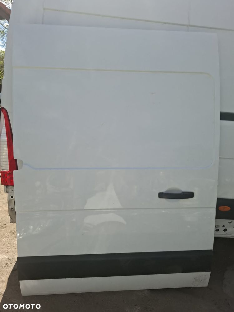 DRZWI PRAWE BOCZNE PRZESUWNE RENAULT MASTER III OPEL MOVANO B 2010- ŁADNE - 1