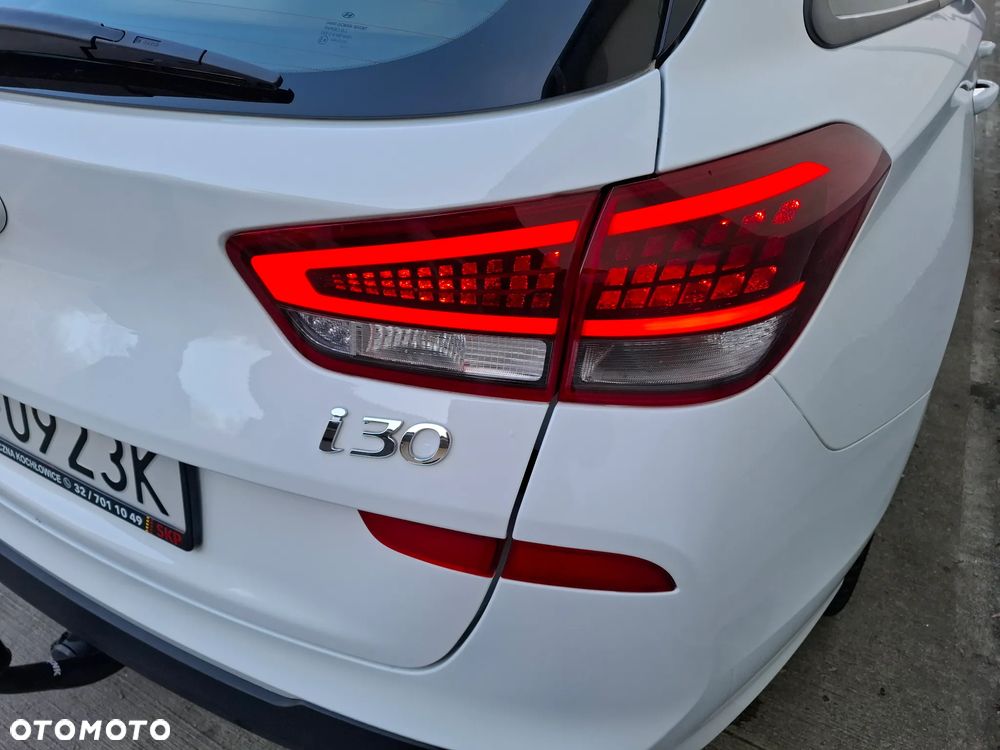 Hyundai i30 1.5 T-GDI 48V-Hybrid Advantage - 18