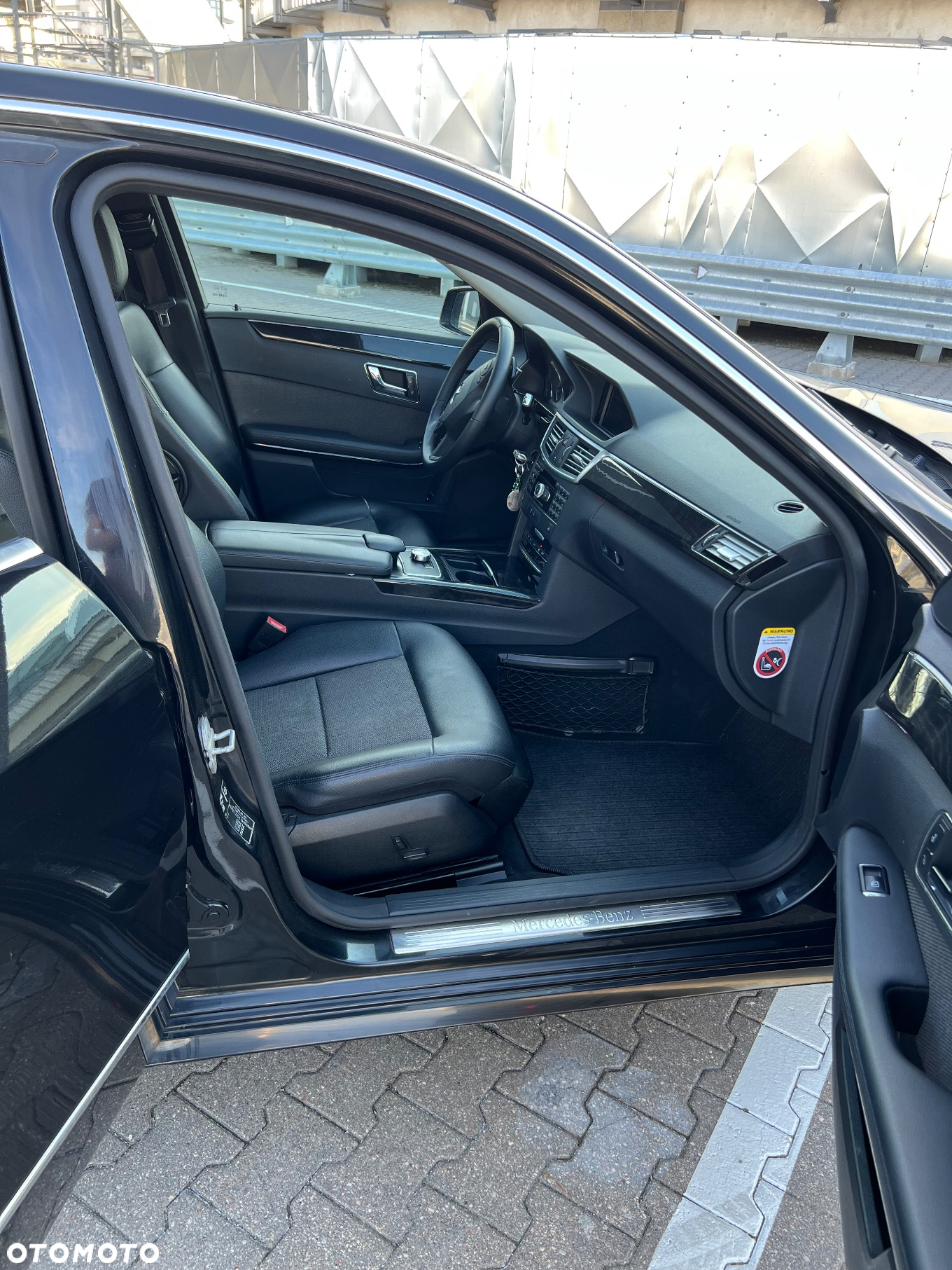 Mercedes-Benz Klasa E 350 CDI BlueEff Avantgarde - 12