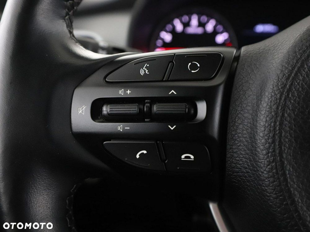 Kia Stonic 1.0 T-GDI M DCT - 29