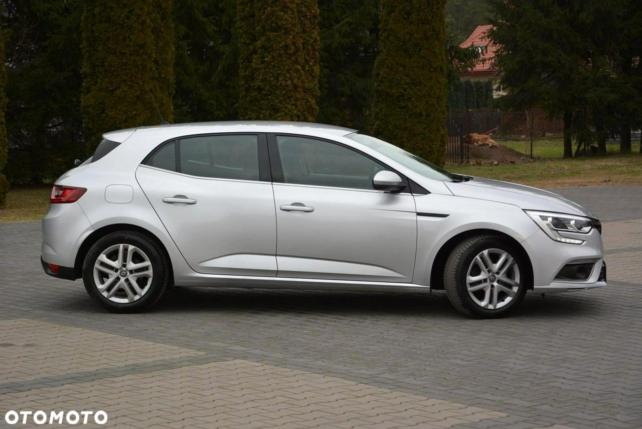 Renault Megane 1.2 Energy TCe Business - 11