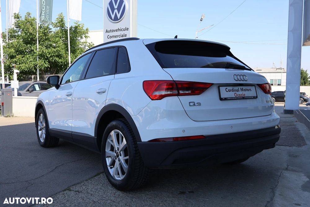 Audi Q3 - 6