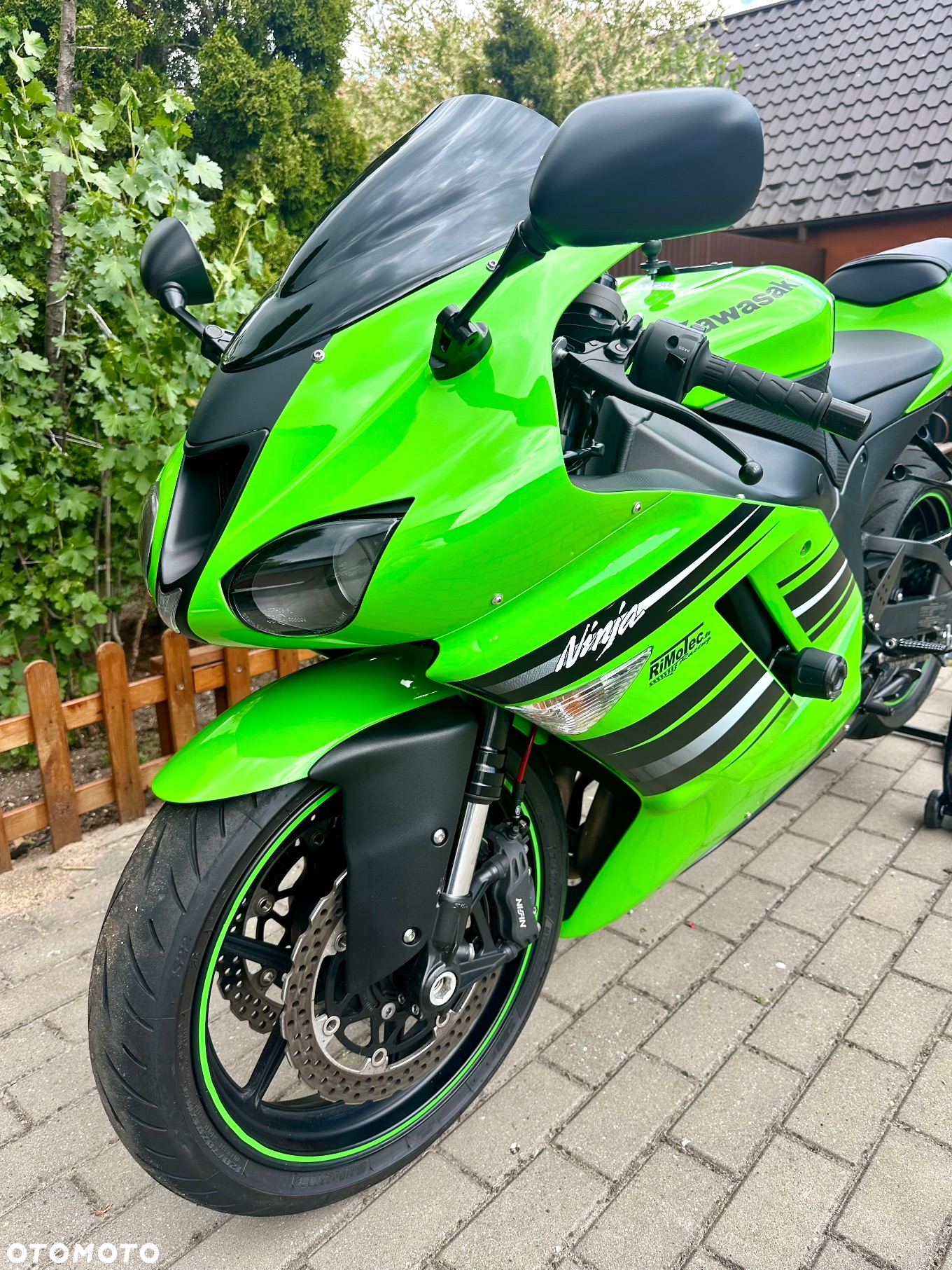 Kawasaki ZXR - 2