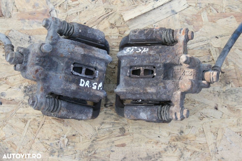 Etrieri Etrier Stanga Dreapta Spate Honda CRV An 2002-2006 - 1