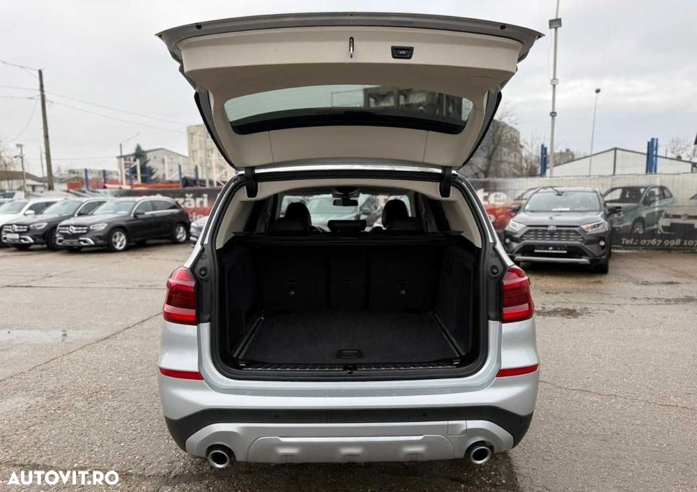 BMW X3 xDrive20d AT xLine - 13
