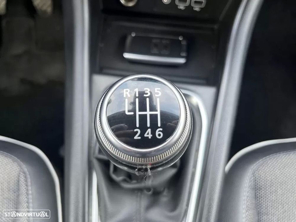 Renault Captur 1.0 TCe Exclusive - 22