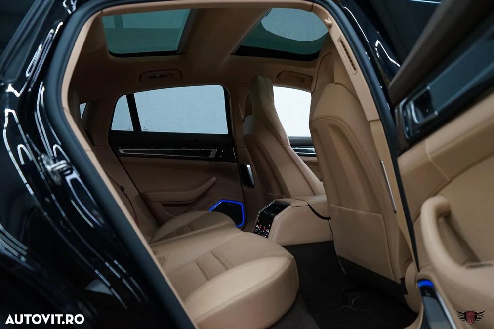 Porsche Panamera 4 E-Hybrid Platinum Edition - 21