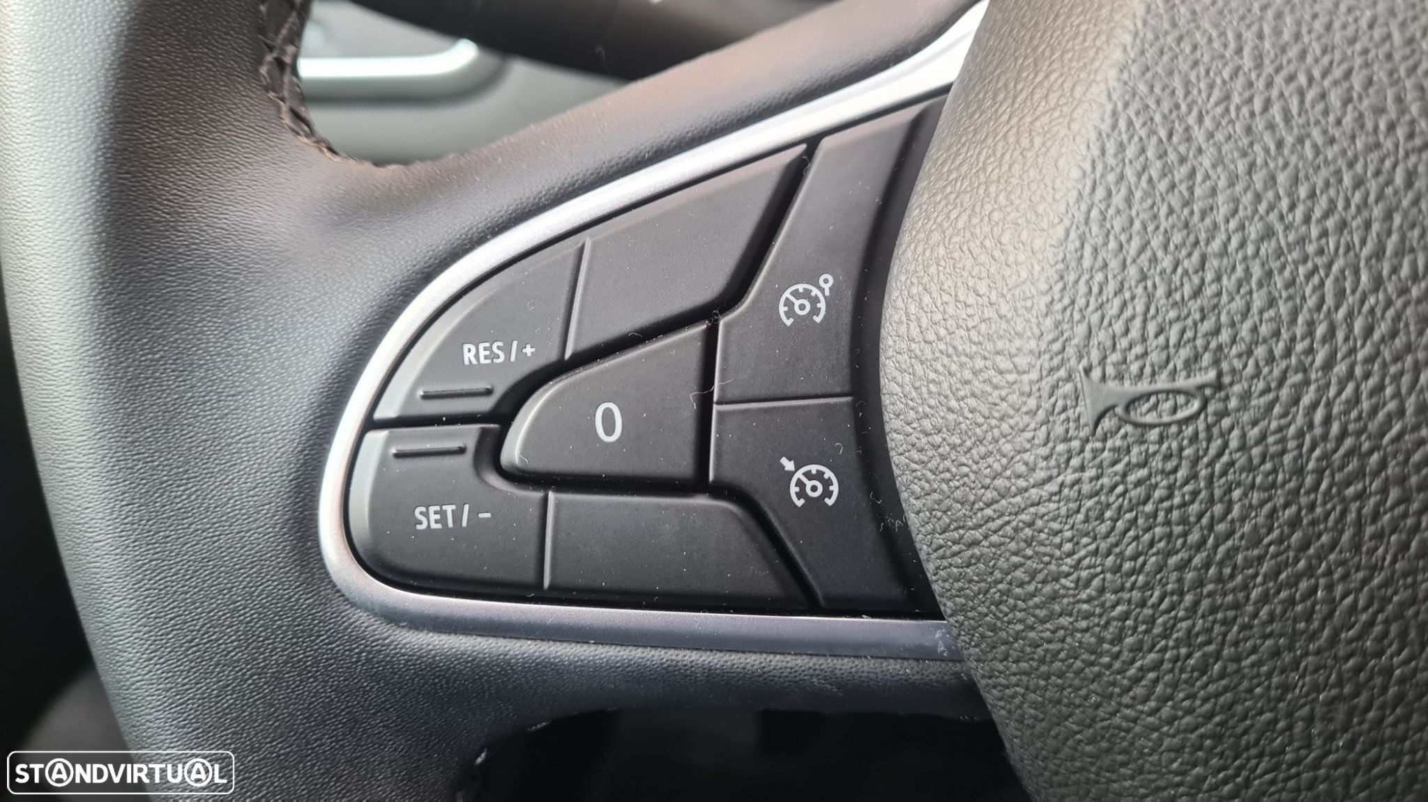 Renault Mégane 1.5 Blue dCi Intens EDC - 14
