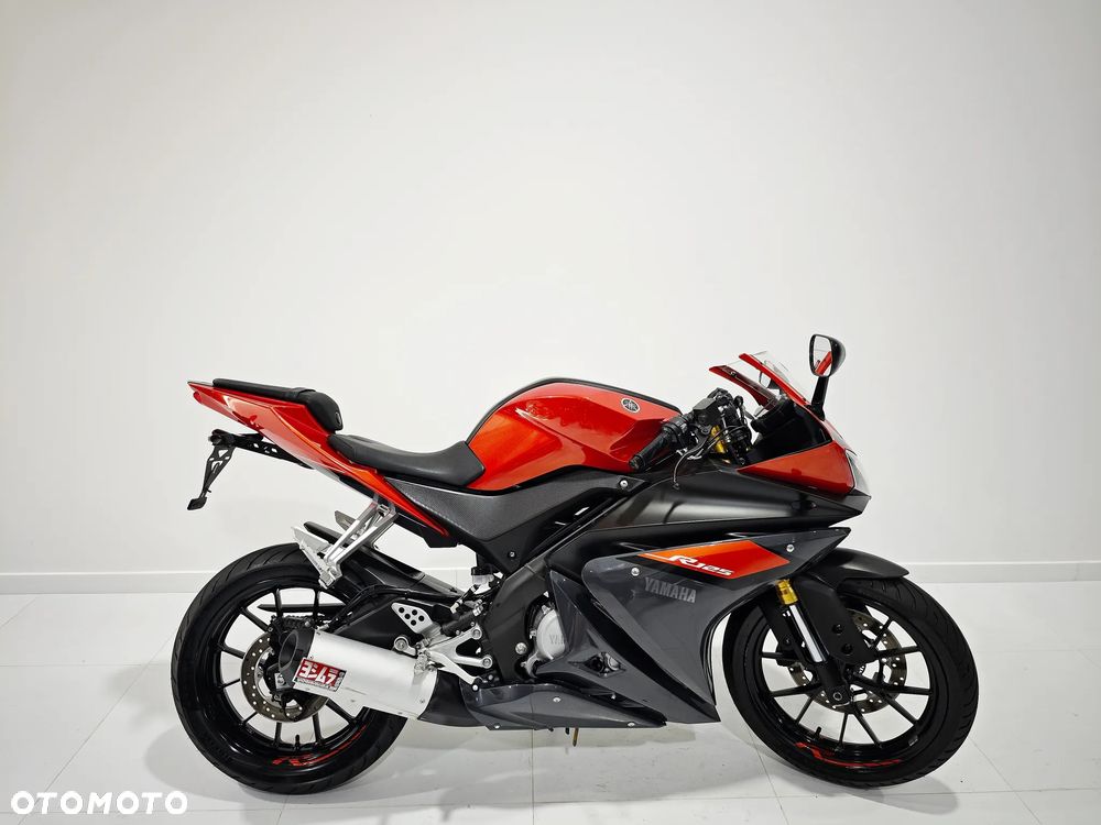 Yamaha YZF - 1